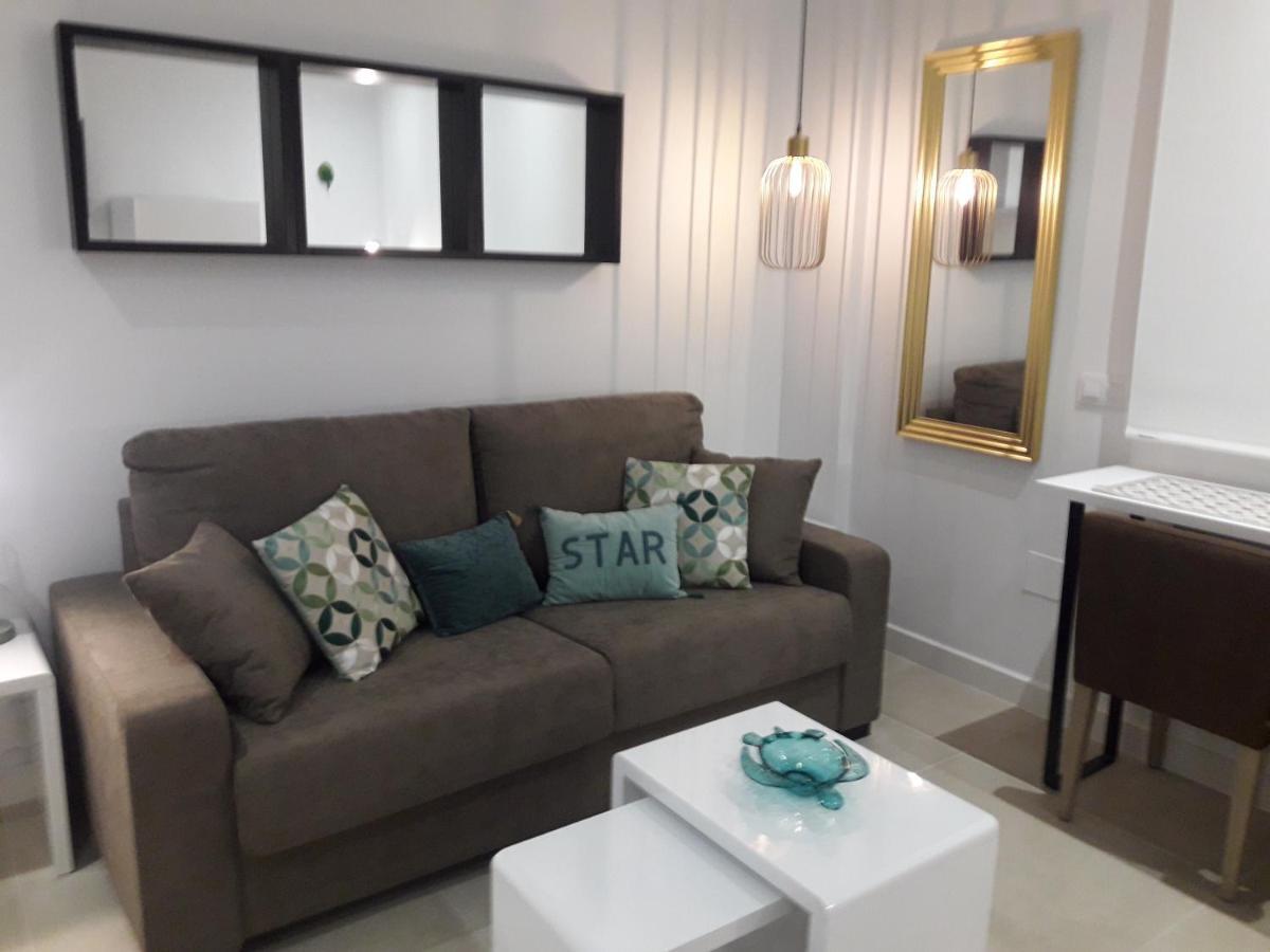 Eve Malagueta Apartment Malaga Exterior photo